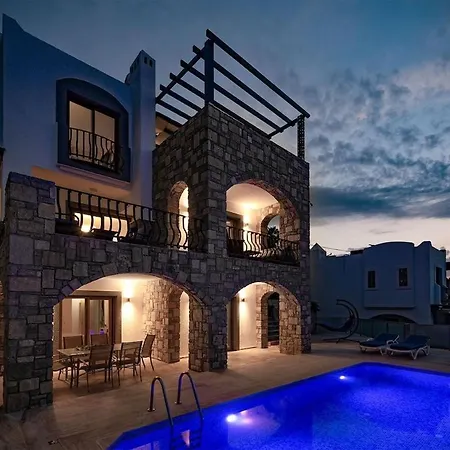 Stunning Sea Front Near Yalikavak Marina Appartement Bodrum